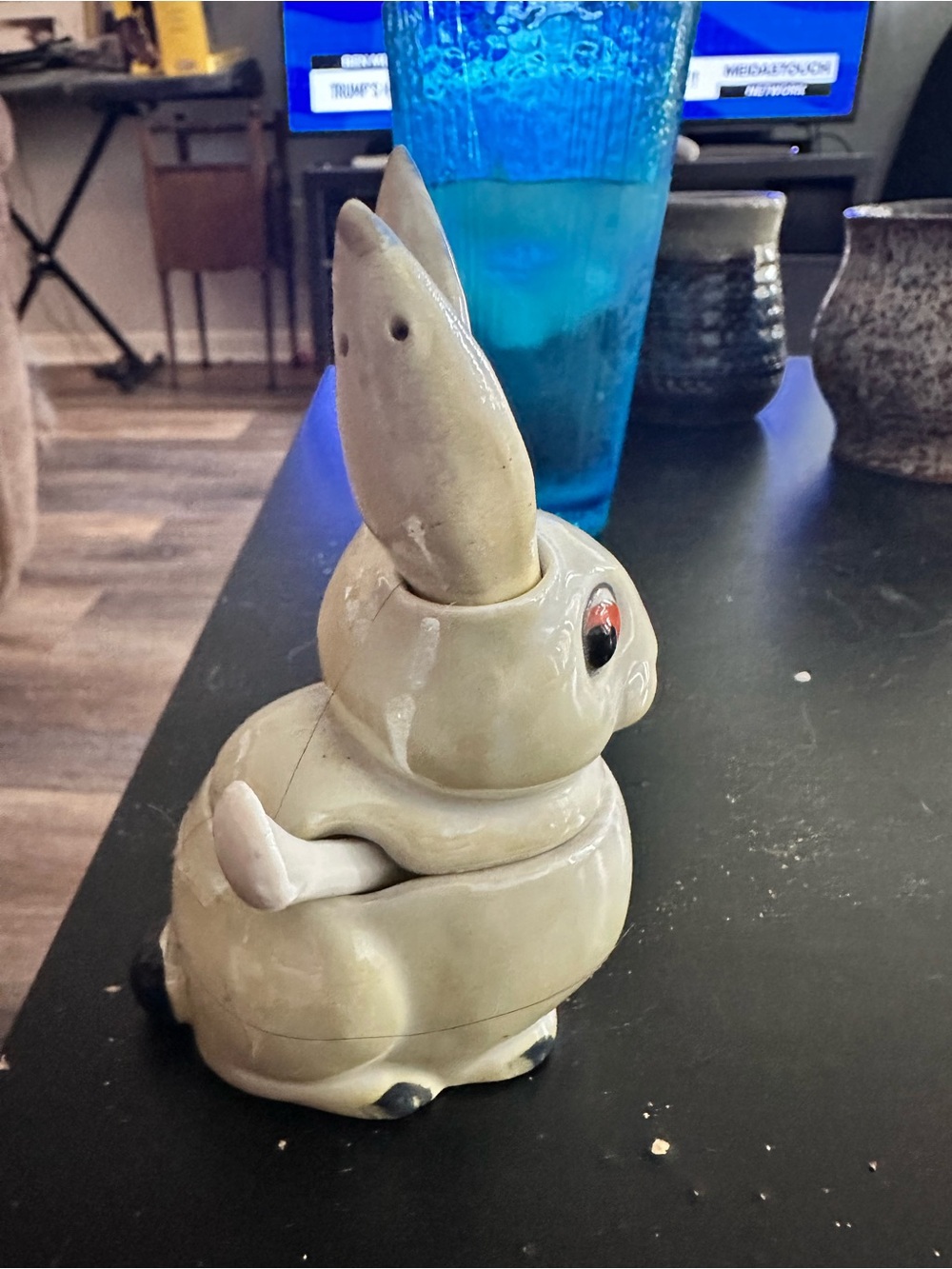 Lusterware Rabbit Condiment Set Salt, Pepper, Spoon for Condiments - Picture 5 of 15
